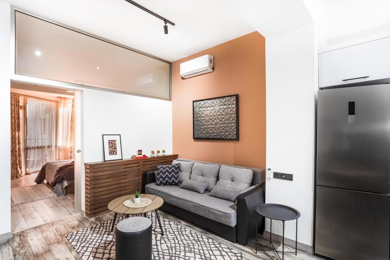 Hotelise I Gin Apartment Erevan Esterno foto