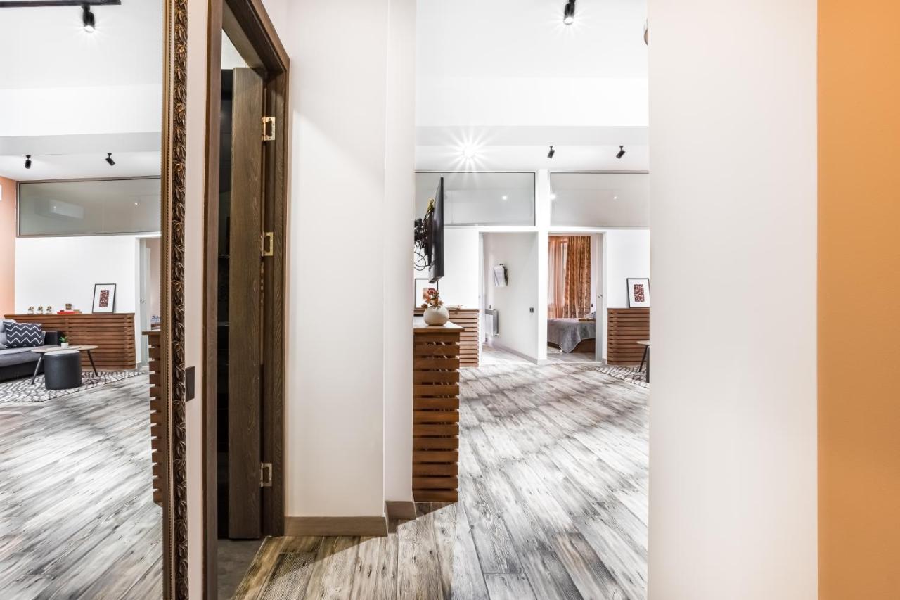 Hotelise I Gin Apartment Erevan Esterno foto