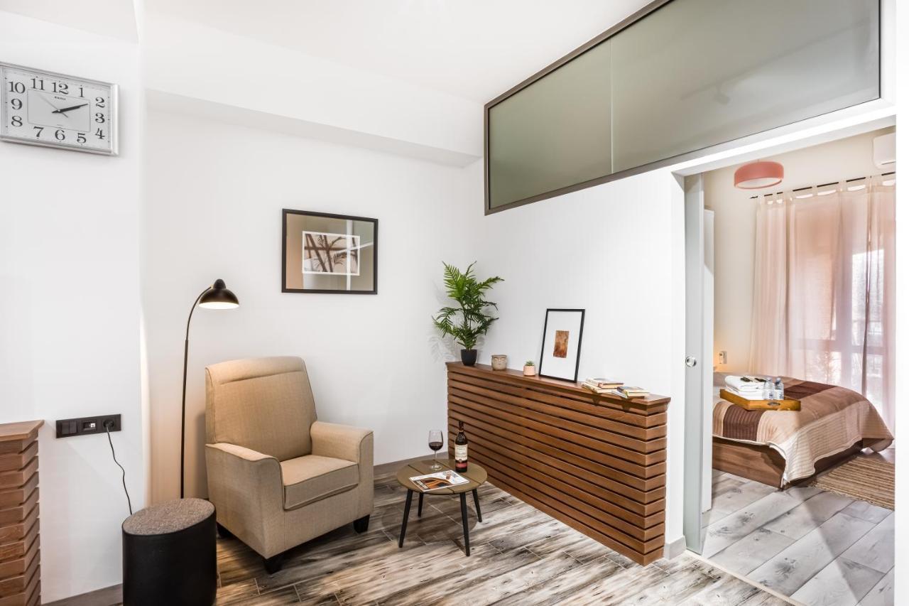 Hotelise I Gin Apartment Erevan Esterno foto